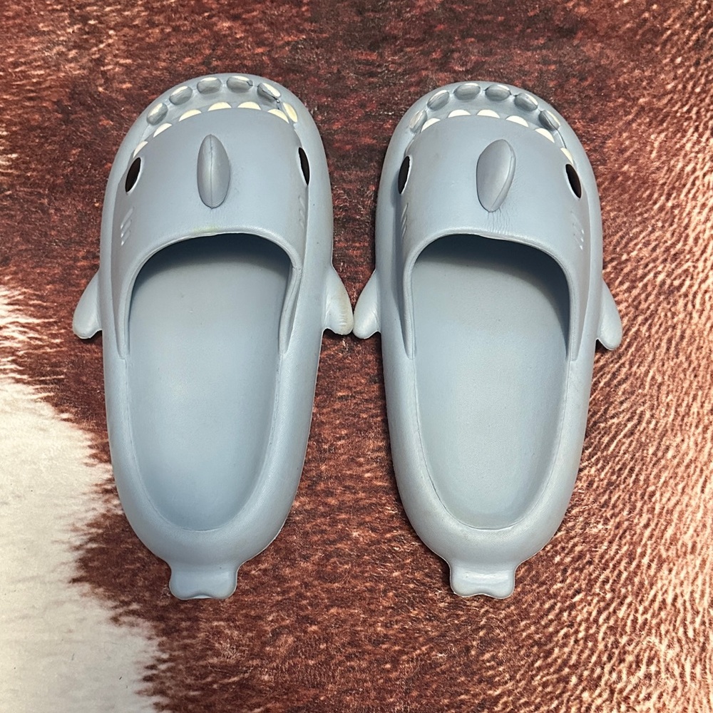 Kids Blue Shark Slip-On Shoes